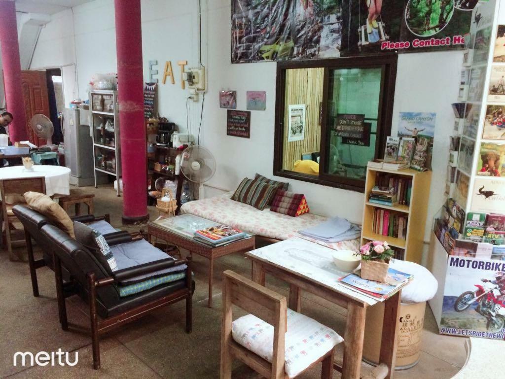 Sister House Chiangmai (Adults Only) Bed & Breakfast Chiang Mai Dış mekan fotoğraf