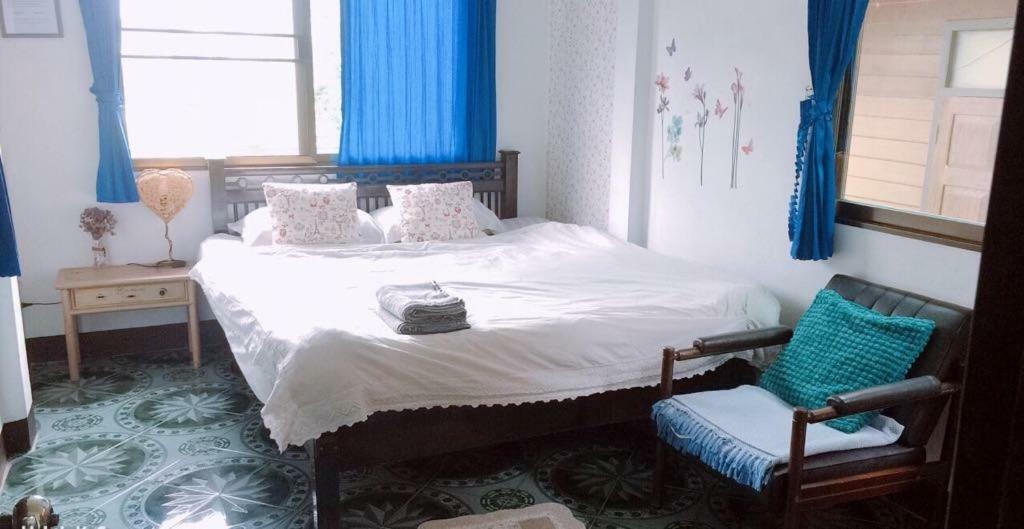 Sister House Chiangmai (Adults Only) Bed & Breakfast Chiang Mai Dış mekan fotoğraf